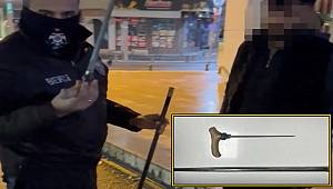 Cinsel istismar suçundan aranan şüpheli, baston görünümlü bıçakla yakalandı
