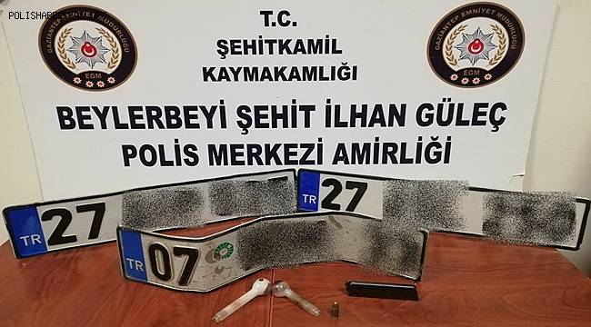 Gaziantep'te Plaka Hırsızları Kıskıvrak Yakalandı