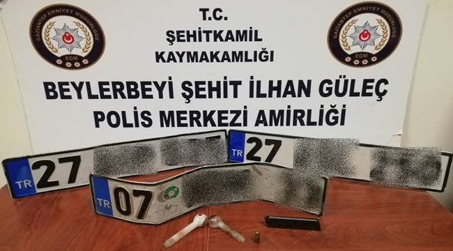 Gaziantep'te Plaka Hırsızları Kıskıvrak Yakalandı