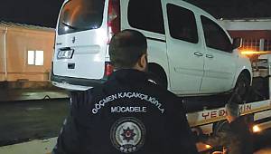 Osmaniye'de Hafif Ticari Araçta 3 Kaçak Göçmen Yakalandı