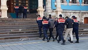 Kütahya'da tefeci operasyonunda 3 tutuklama 