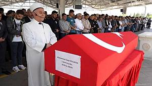 Kalp Krizi Sonucu Hayatını Kaybeden Jandarma Uzman Çavuş Gaziantep'te Toprağa Verildi