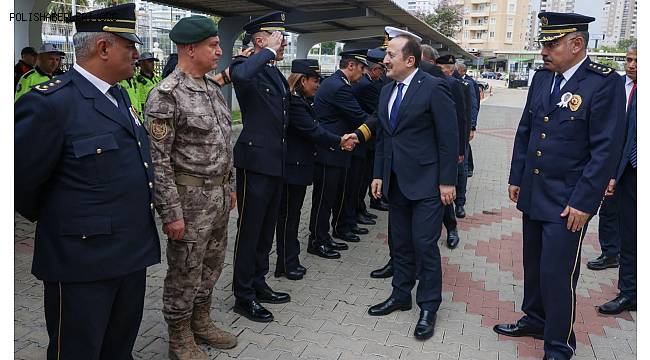 Vali Ali Hamza Pehlivan’dan Emniyet Müdürlüğü’ne Bayram Ziyareti  