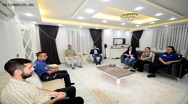 Manisa İl Emniyet Müdürü Fahri Aktaş’tan şehit ailesine ziyaret 
