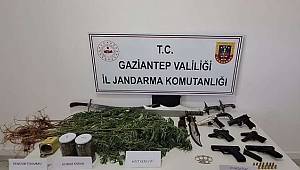 Gaziantep'te Silah Kaçakçılığı ve Uyuşturucu Ticareti Operasyonu!