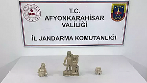 Afyonkarahisar'da Roma dönemine ait 3 heykel ele geçirildi