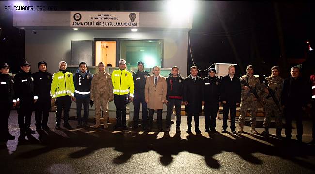 Gaziantep Valisi Kemal Çeber’den Yılbaşı Gecesi Nöbetteki Ekiplere Ziyaret