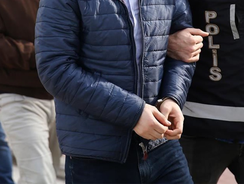 İzmir'de, yılbaşındaki 56 milyon liralık soyguna 4 tutuklama 