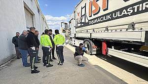Gaziantep'te TIR Çarpması Sonucu 5 Yaşındaki Çocuk Hayatını Kaybetti 