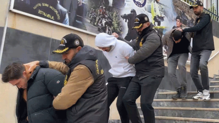 İstanbul Emniyetinden Dolandırıcılara Operasyon 