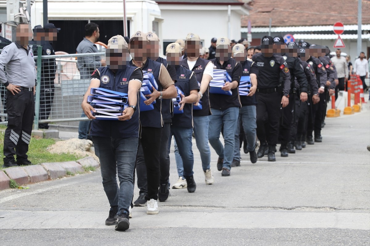 Gaziantep merkezli 47 ildeki FETÖ operasyonunda 4 şüpheli daha gözaltına alındı 