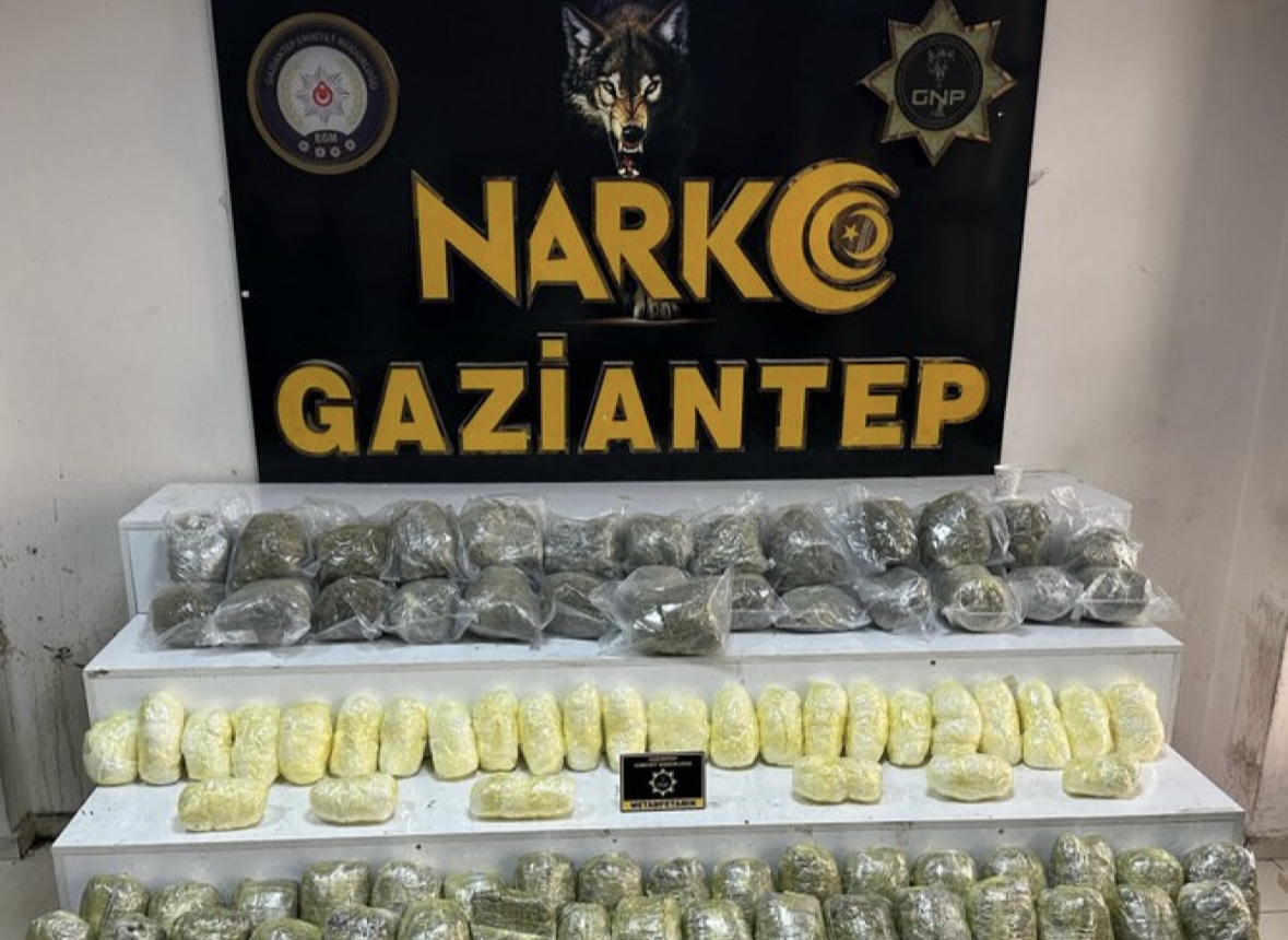 Narkotik Polisleri Nefes Aldırmadı! Gaziantep’te Uyuşturucu Operasyonu