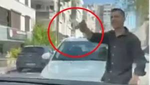 Antalya’da Trafikte Dehşet! Kadın Sürücüye Silah Çekti 