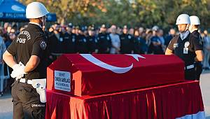 İzmir’de Şehit Düşen Polis Memuru Ömer Amilağ Memleketi Şanlıurfa’ya Uğurlandı 