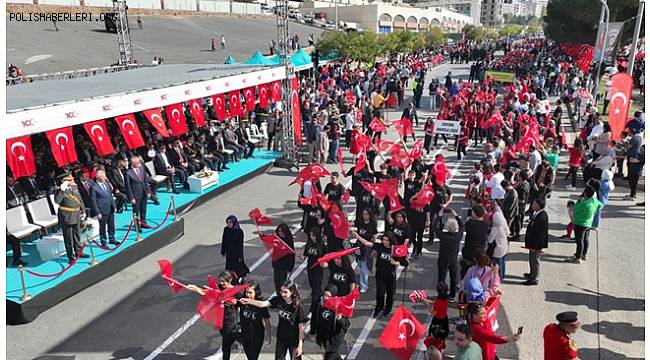 Kahramanmaraş Cumhuriyet Bayramı’nı Gururla Kutladı 