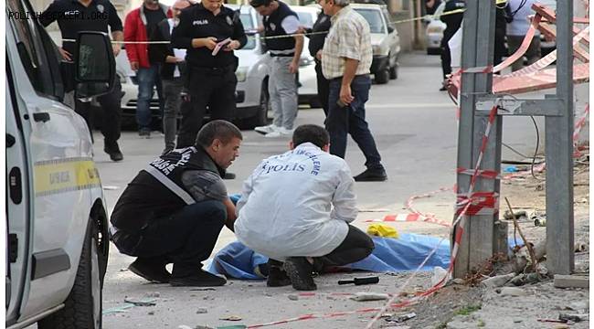 Adana'da korkunç olay! İnşaat işçileri metrelerce yükseklikten yere çakıldı! 