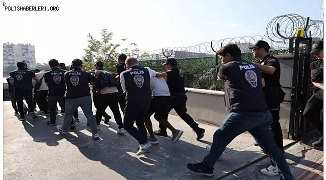 Mersin'de 'Loca satıyoruz' diyen 5 dolandırıcı tutuklandı