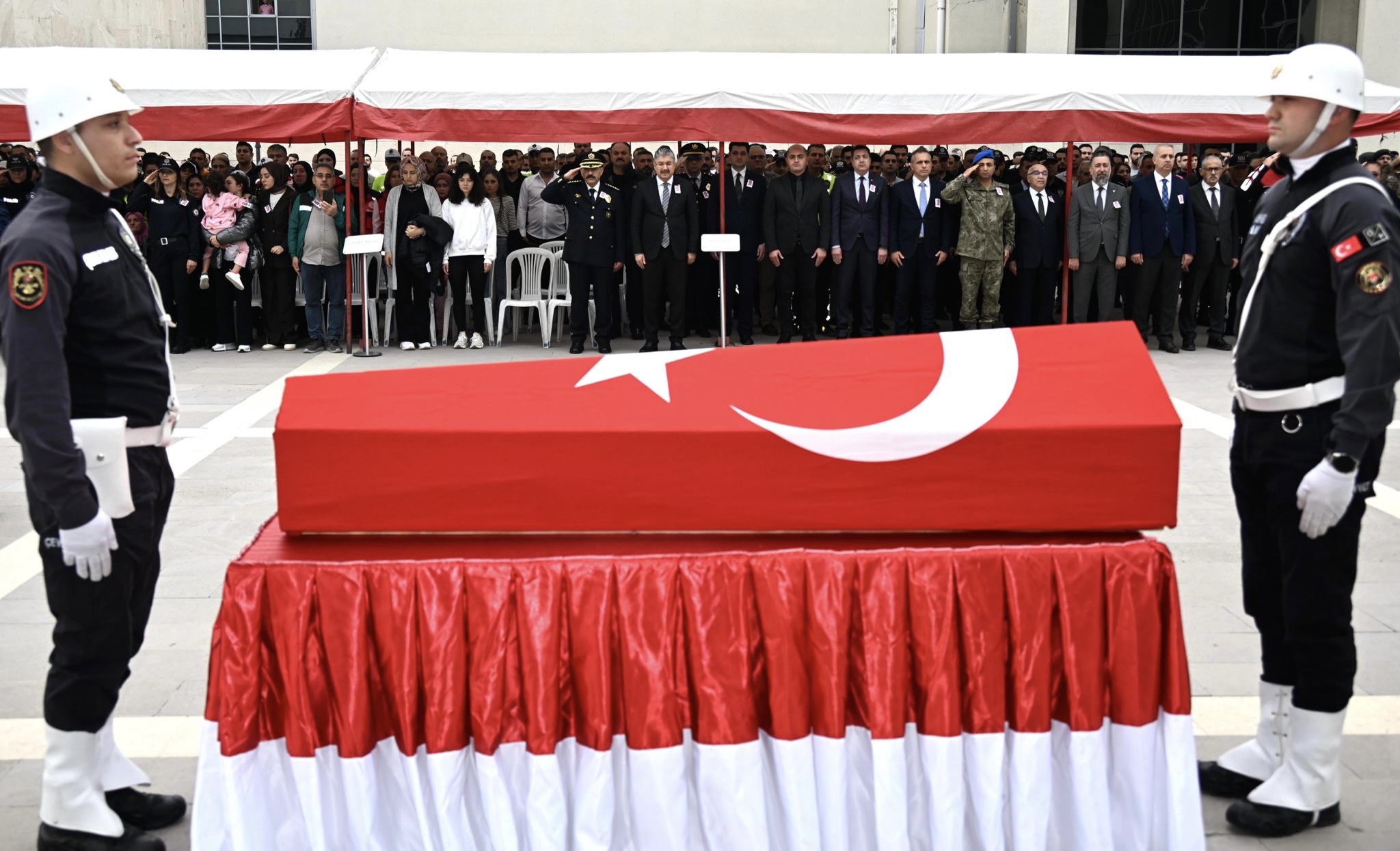 Osmaniye’de Şehit Olan Polis Memuru Faruk ŞAHİN İçin Tören Düzenlendi 