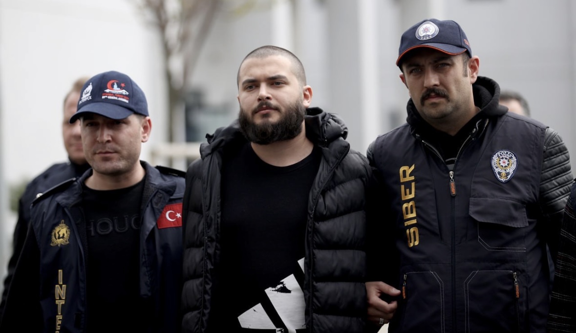 Thodex'in kurucusu Faruk Fatih Özer, cezaevinde ölü bulundu. 