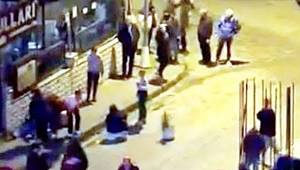 İstanbul’da iki grup gencin “yan baktın” kavgası kanlı bitti: 17 yaşındaki genç hayatını kaybetti! 