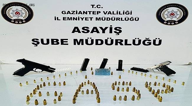 Gaziantep’te 2 Ruhsatsız Tabanca ve 107 Fişek Ele Geçirildi: 1 Gözaltı