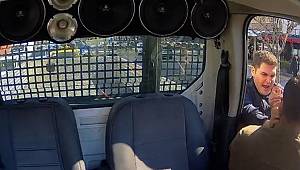 İzmir’de Sürücüye Darp Olayıyla İlgili Polislere İşlem! 