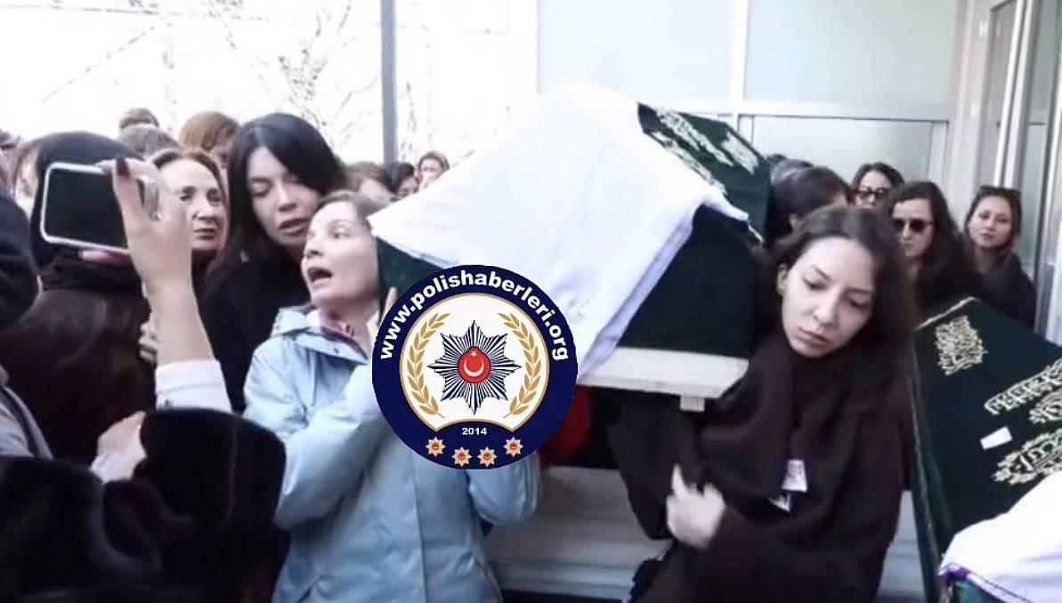 Fatmanur Çelik ve Kızının Cenazesinde Kavga Çıktı! Tabutu Taşıyan Kadınlar ve Akrabalar Birbirine Girdi 