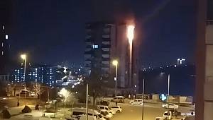 Gaziantep’te 11 Katlı Binada Yangın Paniği???? 