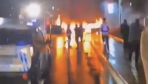 Gaziantep’te Havalimanı Yolunda Çarpışan İki Otomobil Alev Topuna Döndü???? 