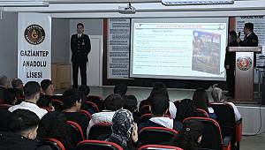 Gaziantep’te Jandarmadan Öğrencilere Meslek Tanıtımı 