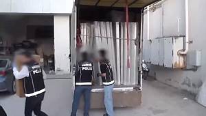 Bağcılar’da Narkotik Operasyonu! Şüpheli Araçta 92 kilo Uyusturucu Ele Geçirildi
