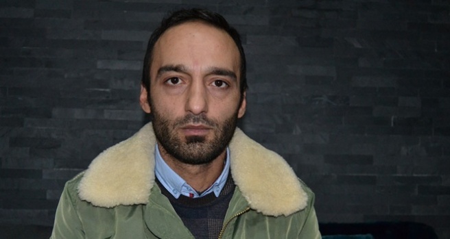 Almanya'da polisler bir Türkü darp etti