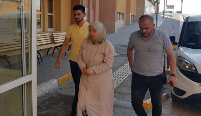 Babasını öldürdü, polisi arayıp haber verdi