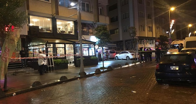 Bayrampaşa’da polisin bacağından vurduğu şahıs hayatını kaybetti