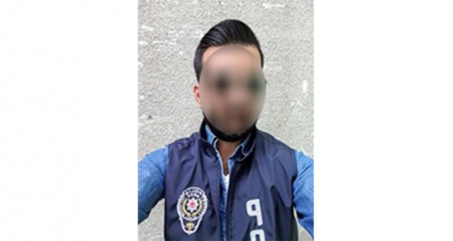 'Ben polisim' dedi, 12 bin TL dolandırdı