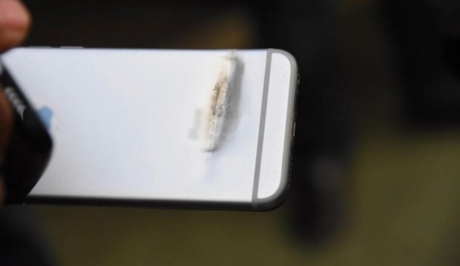 Eskişehir'de İnanılmaz olay! Cep telefonu polisin hayatını kurtardı