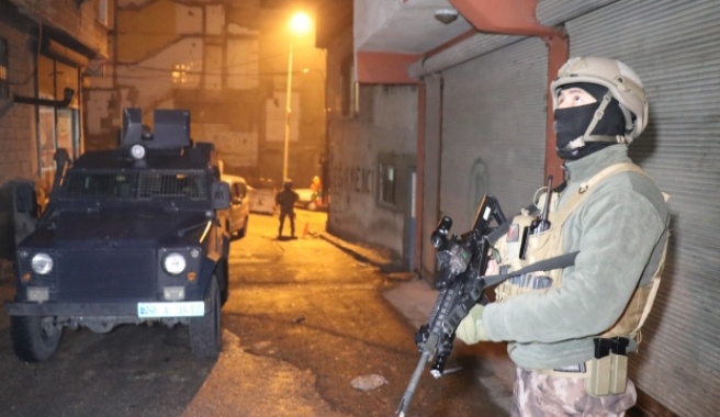 Gaziantep'te 727 polisle dev operasyon! 24 saat sürecek