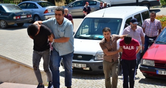 İskilip’te polis aracına silahlı saldırı