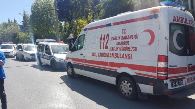 Küçükçekmece'de Emekli Polisler Birbirine Girdi: 1 Ölü, 1 Yaralı