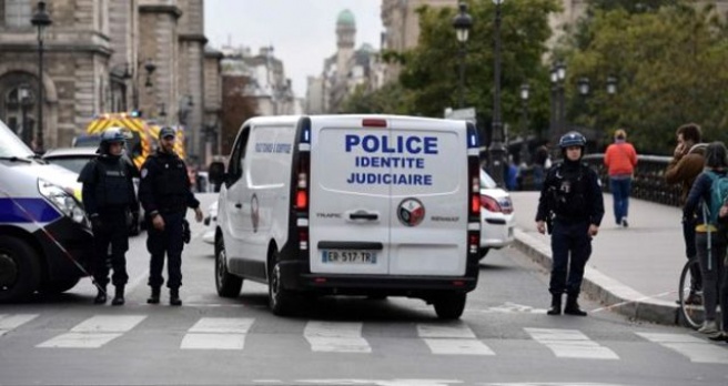 Paris Emniyet Müdürlüğü'nde bıçaklı saldırı: 4 polis öldü - Haber