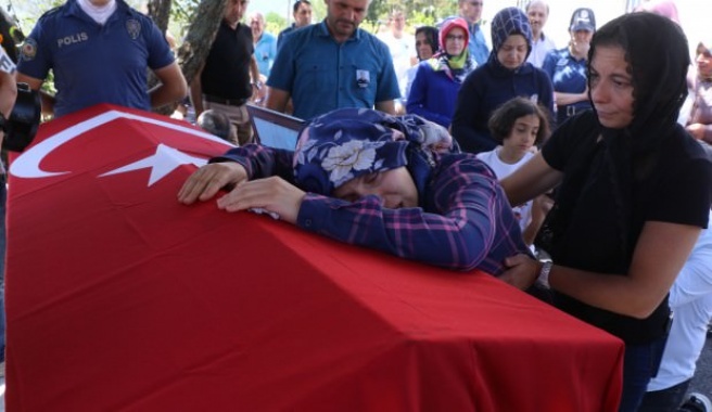 Polis eşinin feryadı yürekleri dağladı