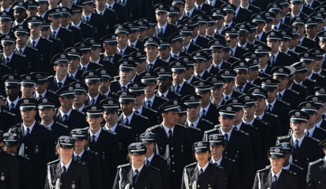 Polis olmanın şartları değişiyor!