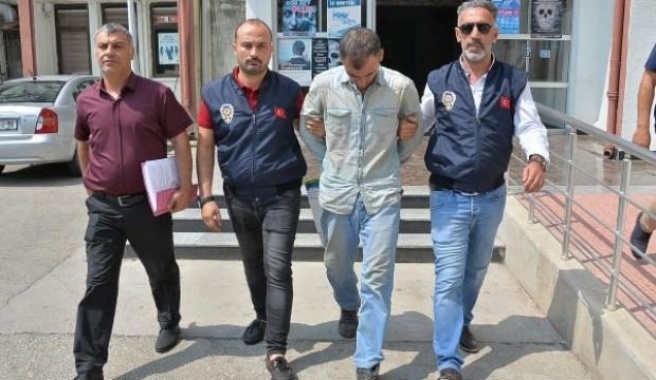 Polis simitçi kılığına girip günlerce izledi: Katil böyle yakalandı