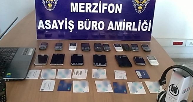 Polisler leblebici, simitçi kılığında dolandırıcılık şebekesini çökertti