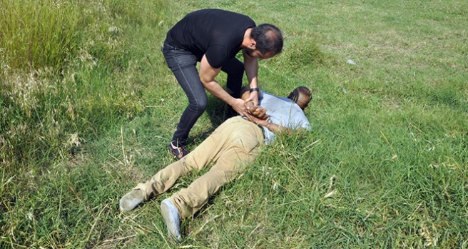 Polisten kaçarken tarlada yakalandı