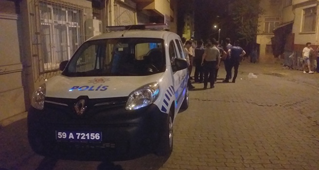 Psikolojik rahatszılığı olan kişi 1'i polis 3 kişiyi yaraladı 1 kişiyi öldürdü
