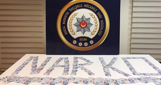 Şafak vakti bin polisle baskında 31 gözaltı