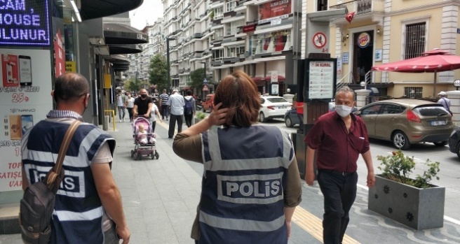 Samsun’da ’maske takın’ diye uyaran polise bıçaklı saldırı