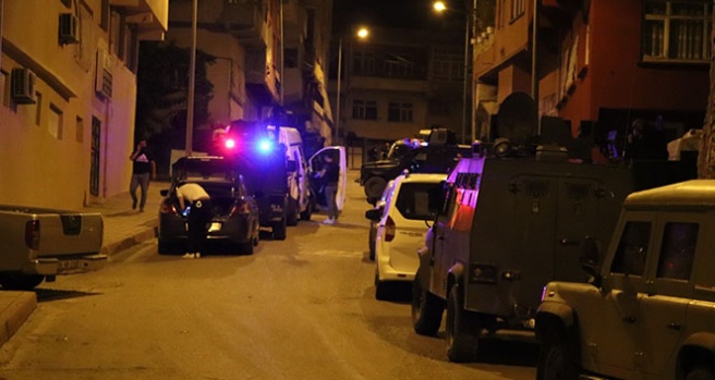 Siirt'te silahlı saldırı! 1 kişi etkisiz hale getirildi, 1 polis yaralandı