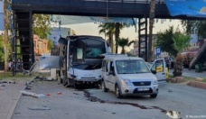 Adana'da polis aracına saldırı düzenleyen teröristler öldürüldü
